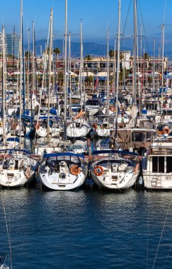 Yat ve Marina daki teknelerden,