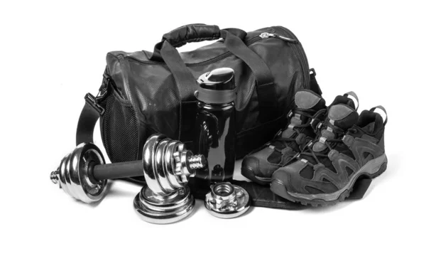 Спортивная сумка со спортивным оборудованием — стоковое фото