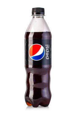 Chisinau, Moldova - 26 Nisan 2020: Beyaz arka planda bir şişe Pepsi Cola meşrubatı.
