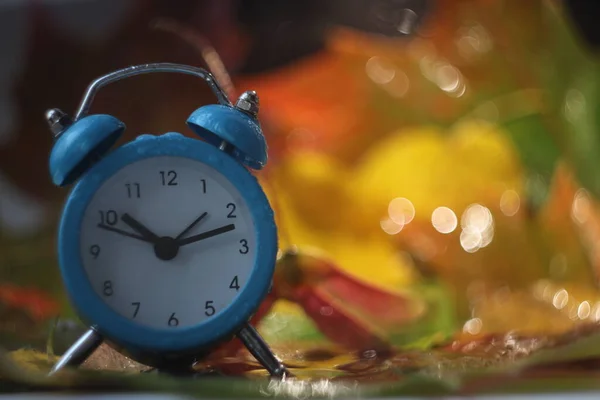 Eine Uhr aus nächster Nähe — Stockfoto