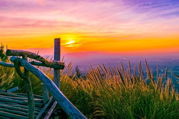 Sonnenuntergang Bei Pha Hou Nak Von Chaiyaphum Thailand — Stockfoto