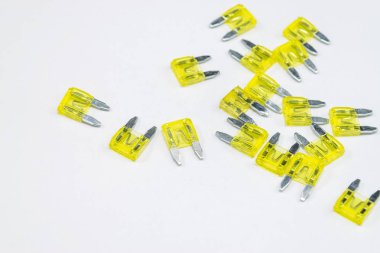 Otomobil elektrik Otomotiv sigortaları