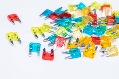 Otomobil elektrik Otomotiv sigortaları