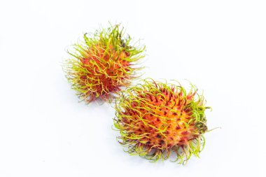 Kırmızı rambutan meyve