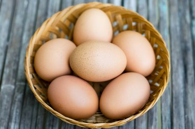 taze tavuk yumurta
