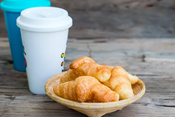 Frissen sütött croissant — Stock Fotó