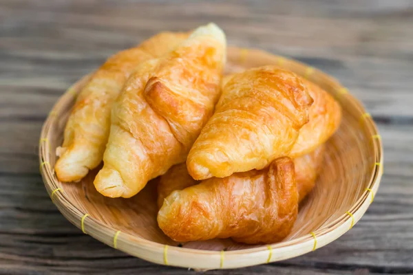 Frissen sütött croissant — Stock Fotó