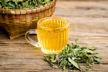 Kuru stevia yaprağı