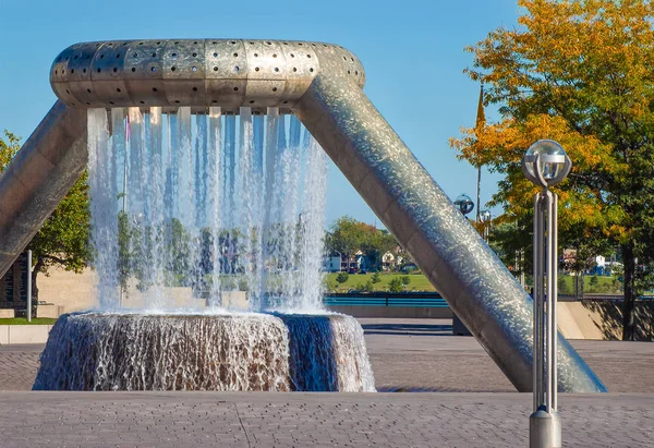 Hart Plaza Fountain Rencen Detroit Downtown — Stock Photo, Image