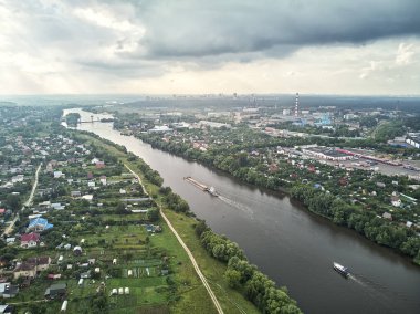 Moskova, Rusya - havadan görünümü nehirde. Drone havadan görünümü
