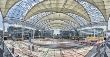 Münih, Almanya, panorama gün Münih Uluslararası Havaalanı