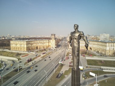Gagarin Meydanı. İlk kozmonot Yuri Gagarin Anıtı.