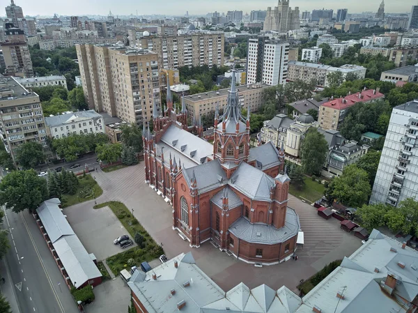 The Cathedral of the Immaculate Conception of the Holy Virgin Mary is a neo-Gothic Catholic Church at Moscow, Russia. — Stock Photo, Image