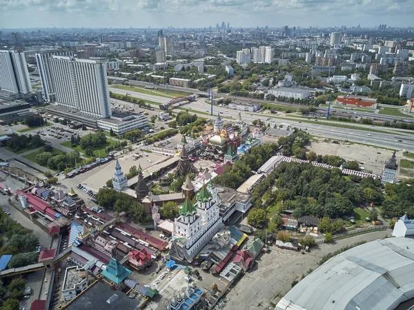 Panorama des izmailovo kremlin in moskau, russland. Drohnen-Rundumblick — Stockfoto