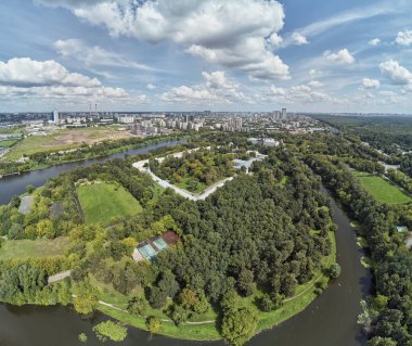 İzmailovo'daki Romanovların Malikanesi. Moskova, Rusya. Havadan panoramik drone görünümü