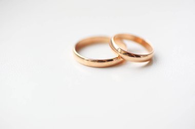 düğün buket yeni evliler önünde