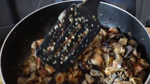 Eggplant Fried Skillet Stove — Stock Video