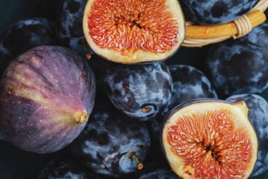 Masada erik ve incir