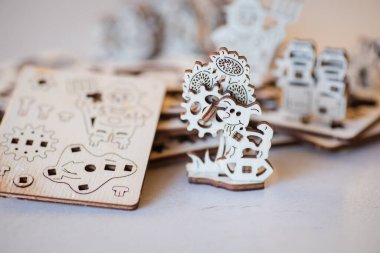 Çocuklar için ahşap yapı seti