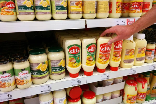 Belgium August 2018 Shelves Various Brands Mayonnaise Carrefour Supermarket — Stock Photo, Image