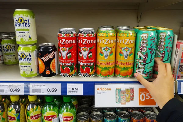 Netherlands June 2019 Arizona Brand Beverage Cans Store Shelves Variety — Stock Photo, Image