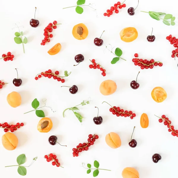 Frutas Deliciosas Verano Fondo Bayas Patrón Colores Alimentos Albaricoques Cerezas — Foto de Stock