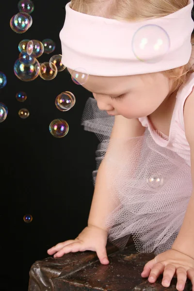 Blond Girl Wearing Ballet Tutu Playing Bubbles — Stock Photo, Image