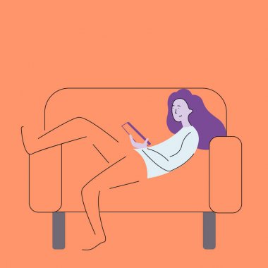 Kanepede oturan bir kız Smartphone'u oynuyor. Vektör düz illüstrasyon.