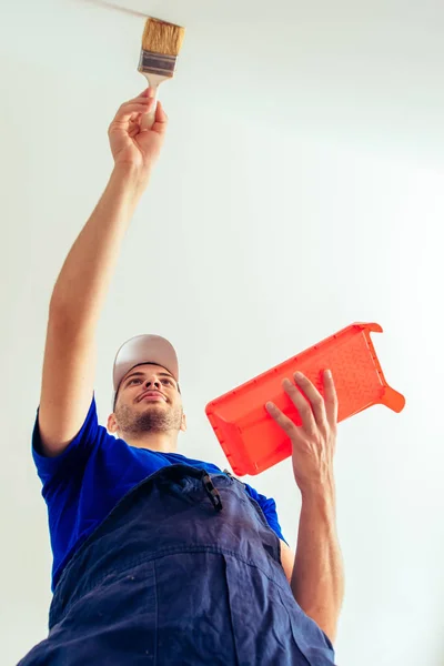 Young Worker Coloring His Room White Paintbrush — Stock Photo, Image