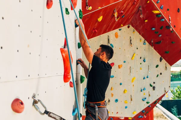 Muž Zdarma Horolezec Stoupání Bouldering — Stock fotografie