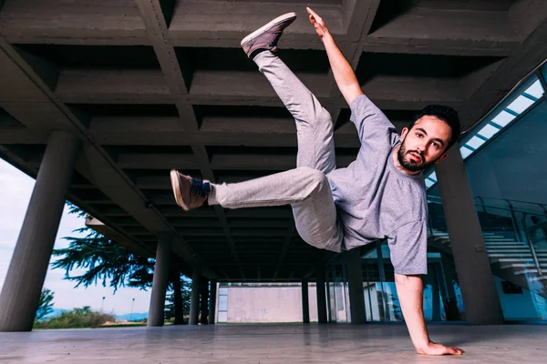 Gratis Löpare Gör Parkour Motion Urban Plats — Stockfoto