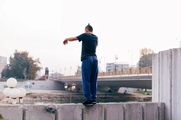 Parkour Typ Aktion Beim Parkour Training Der Stadt — Stockfoto