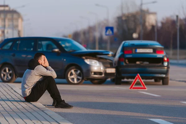 Nervous man after car crashing — Stock Photo, Image