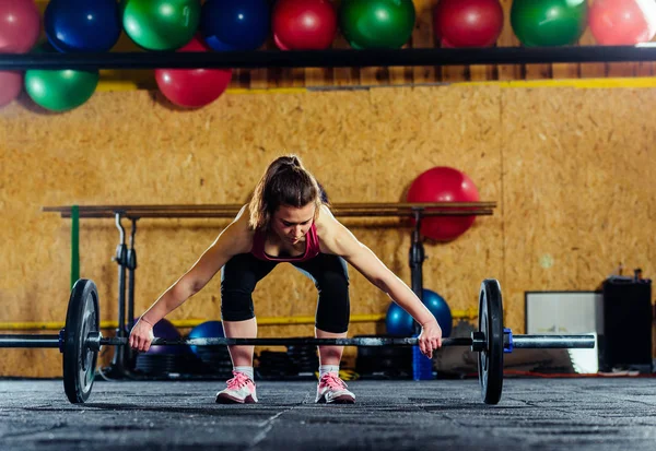 Fitness chica entrenamiento — Foto de Stock