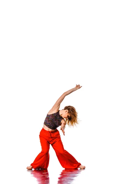 현대 여자 스튜디오에서 힙합 댄스 — 스톡 사진
