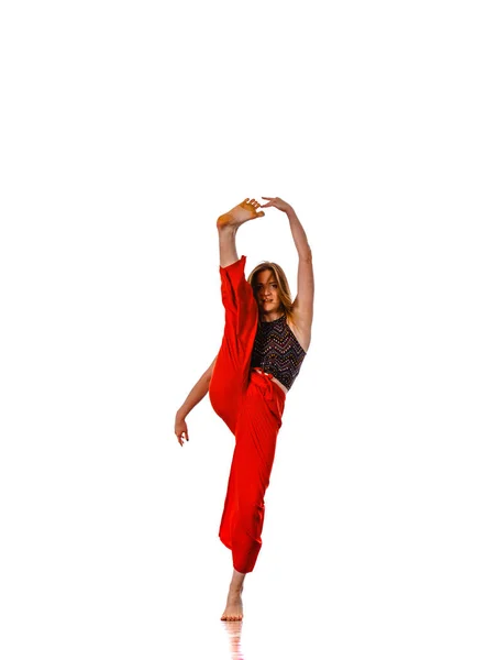 Stil Tänzer posiert auf einem weißen Hintergrund im Studio — Stockfoto