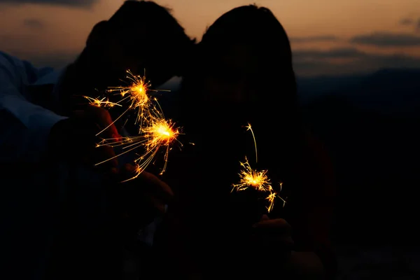 Caucasian Adult Couple Playing Sparkler Nature Night — Stock Photo, Image