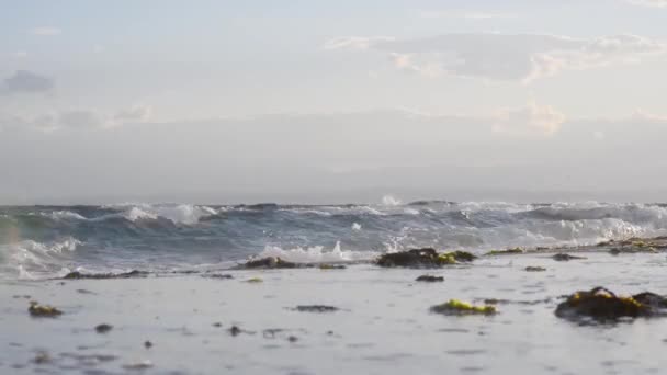 Крупним Планом Морська Поверхня Хвилями — стокове відео