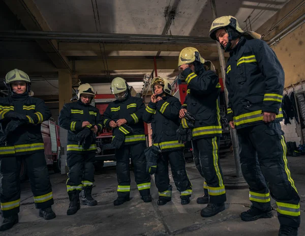 Firemen Preparing Emergency Service Firefighters Putting Gloves — Stock Photo, Image