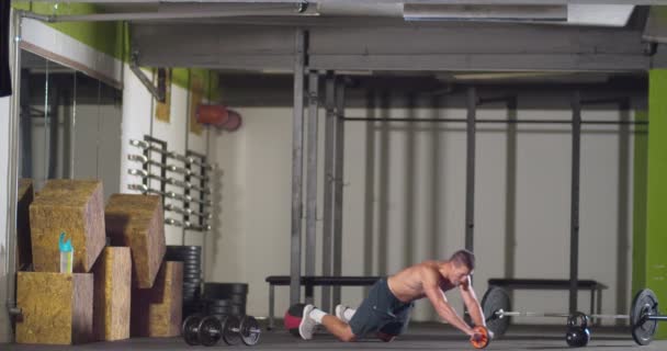 Entrenamiento Fitness Crossfit Gimnasio — Vídeo de stock