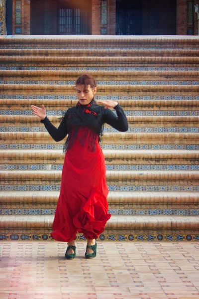 Ballerino Esegue Flamenco Turisti Passanti Nel Centro Siviglia Spagna Siviglia — Foto Stock