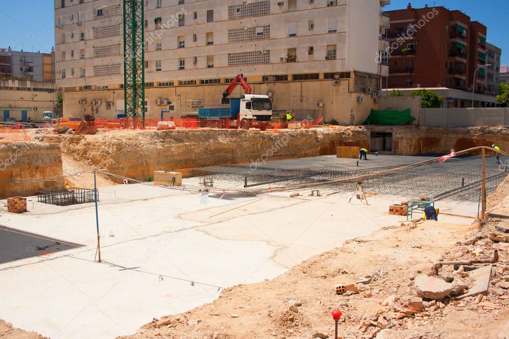 Work on laying the foundation for the construction of a high-rise building