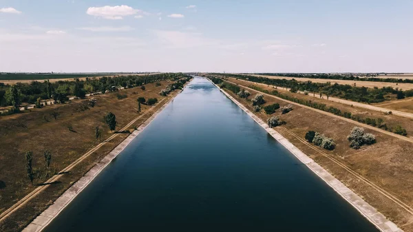 Landschaft Mit Blick Auf Den Kanal — Stockfoto