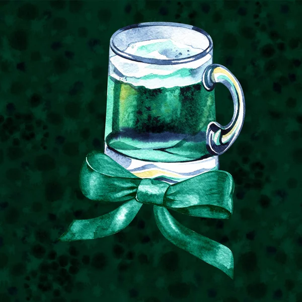 Caneca de cerveja com cerveja verde para o dia de São Patrício. Aquarela com salpicos, gotas para férias irlandesas — Fotografia de Stock