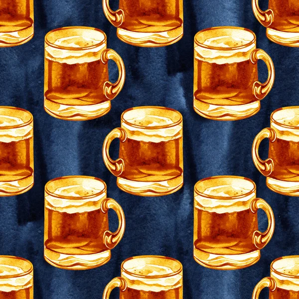 Sömlös mönster med akvarell muggar av öl, alkoholdrycker prydnad, Oktoberfest bakgrund, handritad illustration. St. Patricks Day — Stockfoto