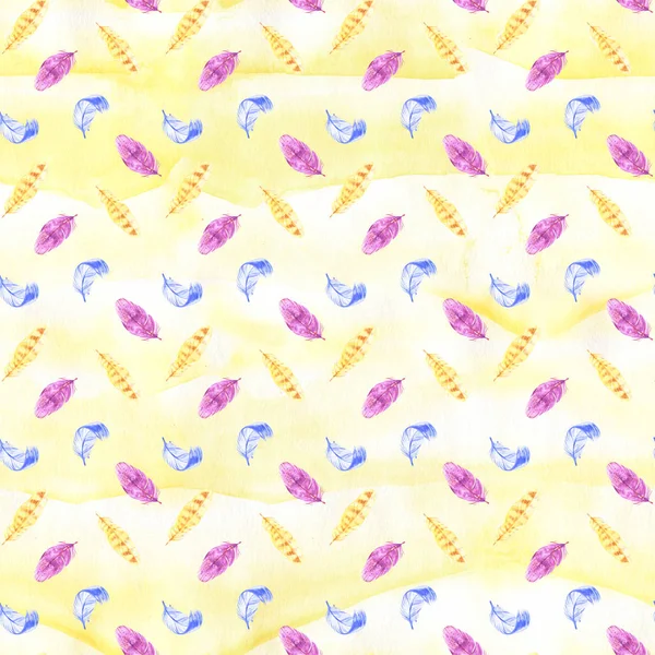 Akvarell handmålade gula fjädrar illustration sömlösa mönster isolerade på vit bakgrund. Sömlös textur med handritade fjädrar. Illustration för din design. Ljusa färger. — Stockfoto
