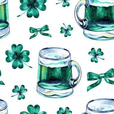 St Patricks Günü sembolleri ile sorunsuz arka plan. Suluboya elle çizilmiş illüstrasyon bardak bira ile. Tatil desen.