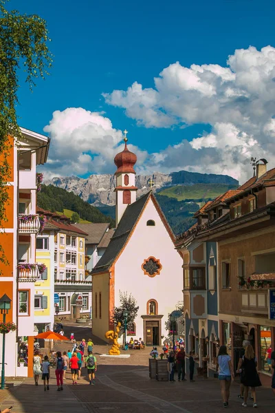 Ortisei Talya Temmuz 2018 Ortisei Tarihi Merkezi Köyü Trentino Alto — Stok fotoğraf