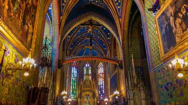 Krakow Polonia Marzo 2019 Interior Coloreado Iglesia San Francisco Asís — Foto de Stock