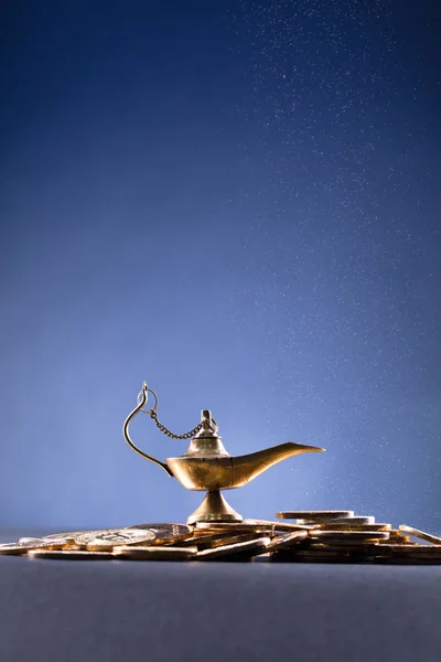 Magic Lamp Wishes Smoke Coming Out Lamp — Stock Photo, Image
